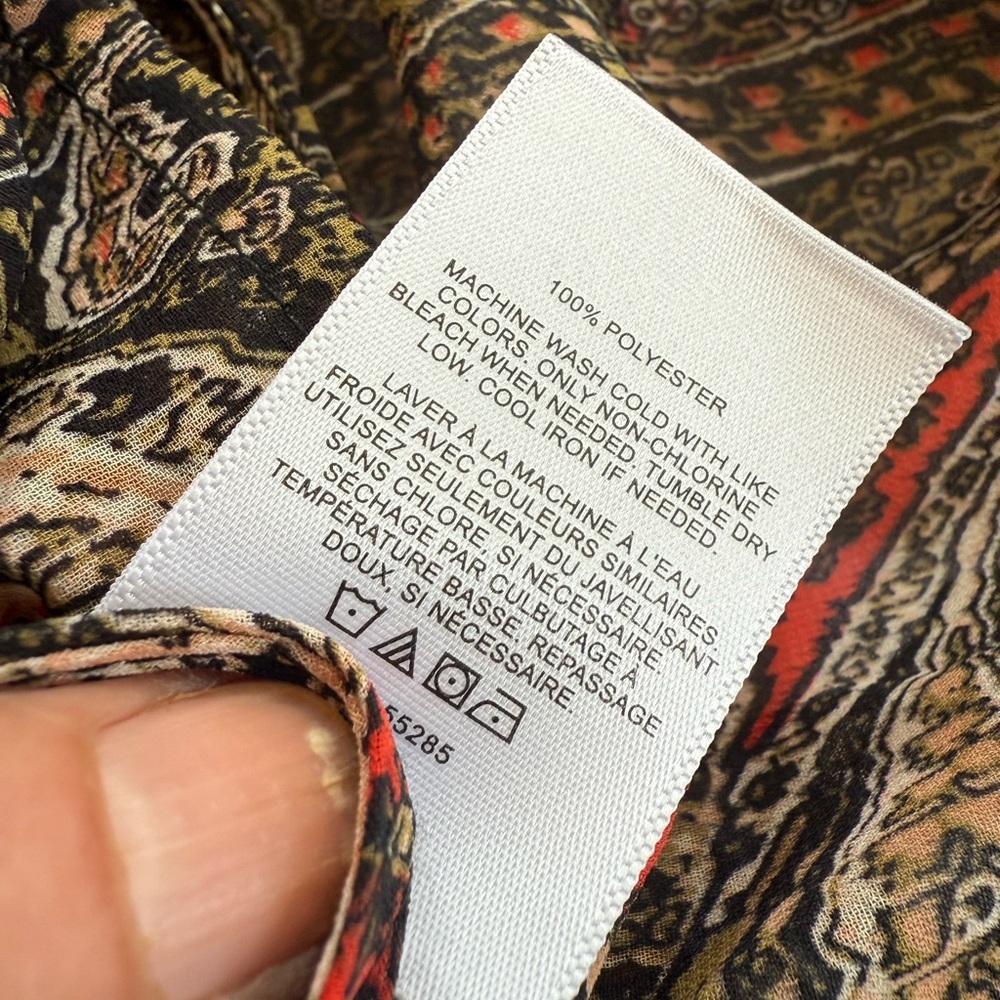 Express ladies, long sleeve maxi, sheer cover-up size large, NWT Paisley - Picture 12 of 16